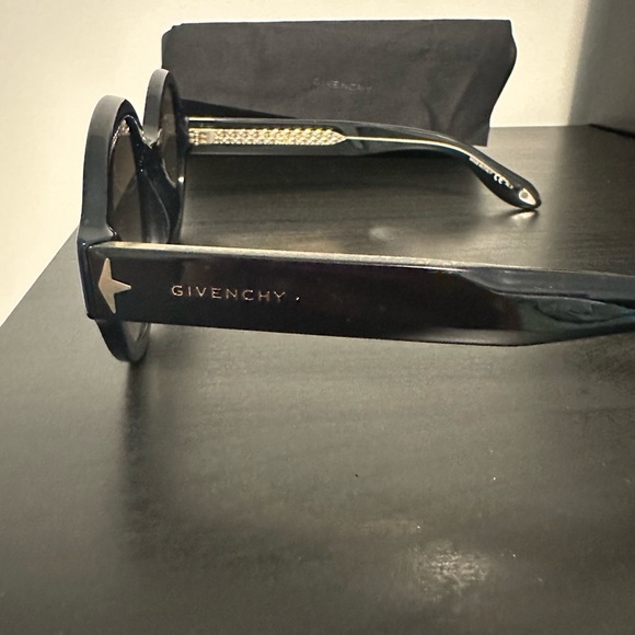 Givenchy Circle Sunglasses main image 4